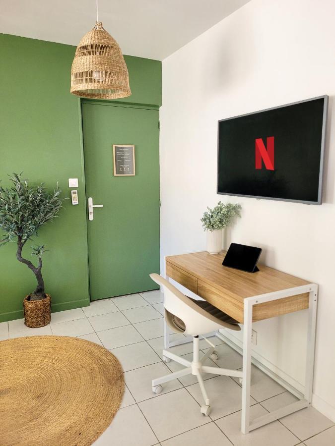Studio Double Climatise Avec Terrasse - Proche Tram & Centre Montpellier Eksteriør bilde